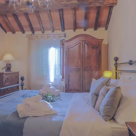 Le Fonti Con Piscina *