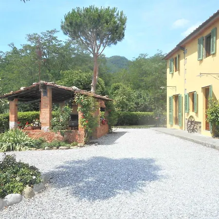 Villa Le Fonti Con Piscina Montecatini Terme